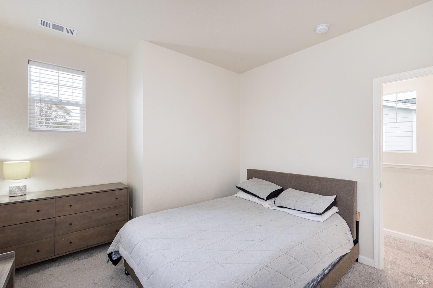 Detail Gallery Image 22 of 31 For 1434 Heather Dr, Santa Rosa,  CA 95401 - 3 Beds | 2/1 Baths