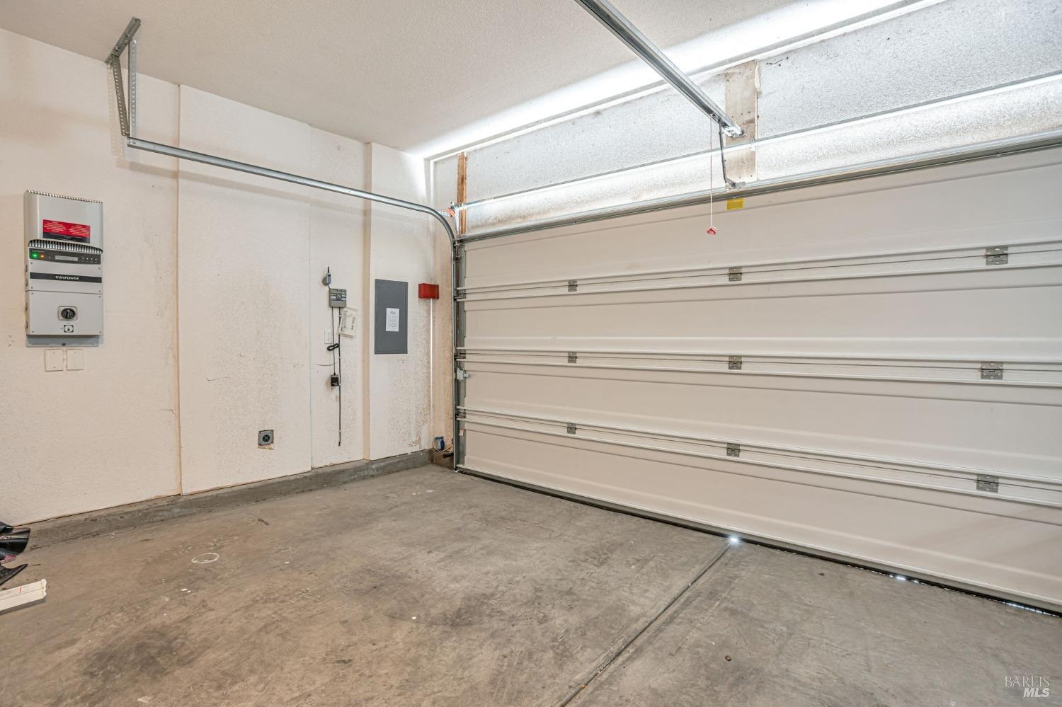 Detail Gallery Image 42 of 48 For 2428 Sanders Ln, Fairfield,  CA 94533 - 5 Beds | 3/1 Baths
