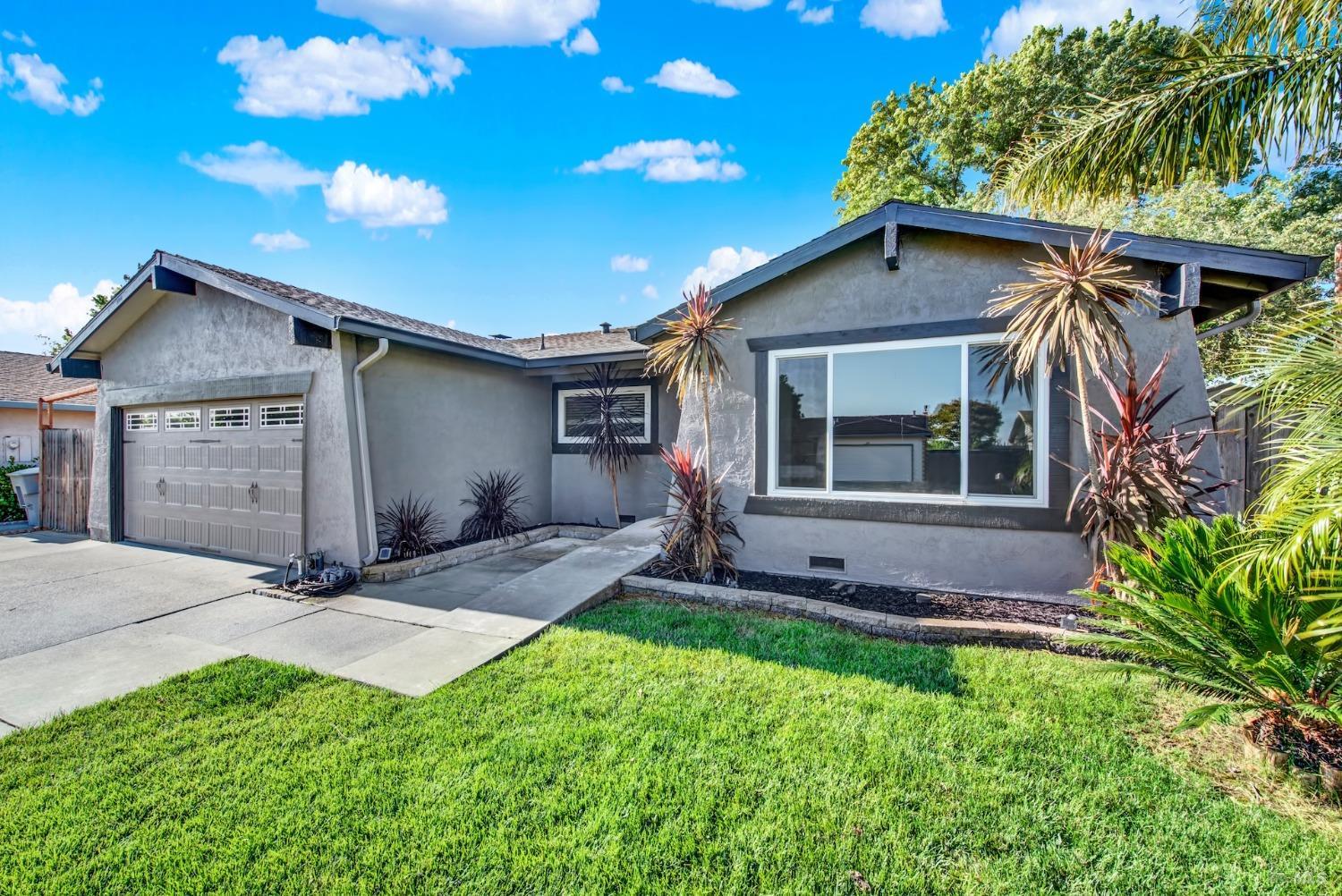 Detail Gallery Image 11 of 52 For 106 Ramsey Dr, Vacaville,  CA 95687 - 4 Beds | 2 Baths