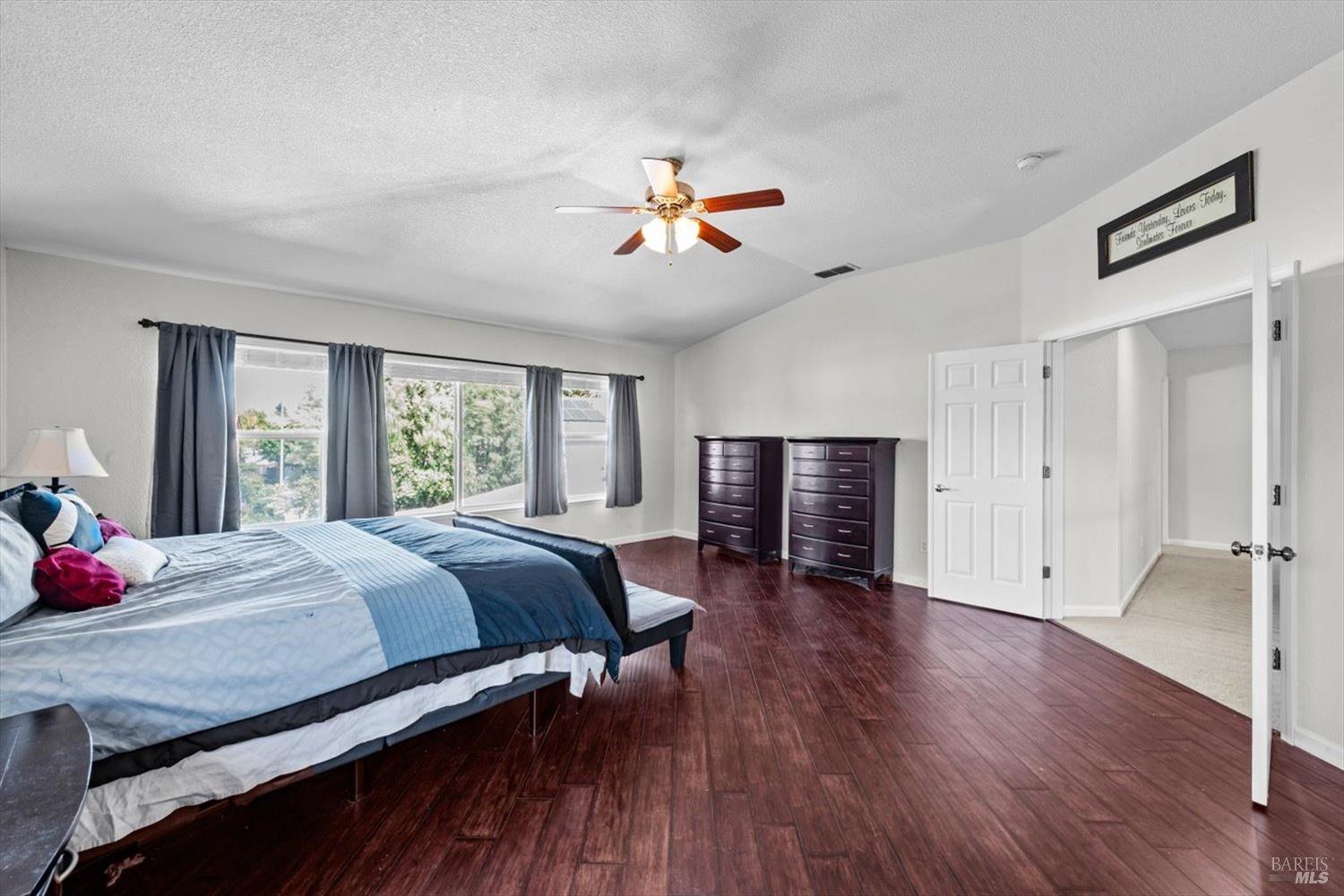 Detail Gallery Image 30 of 63 For 525 Boone Dr, Vacaville,  CA 95687 - 6 Beds | 3 Baths