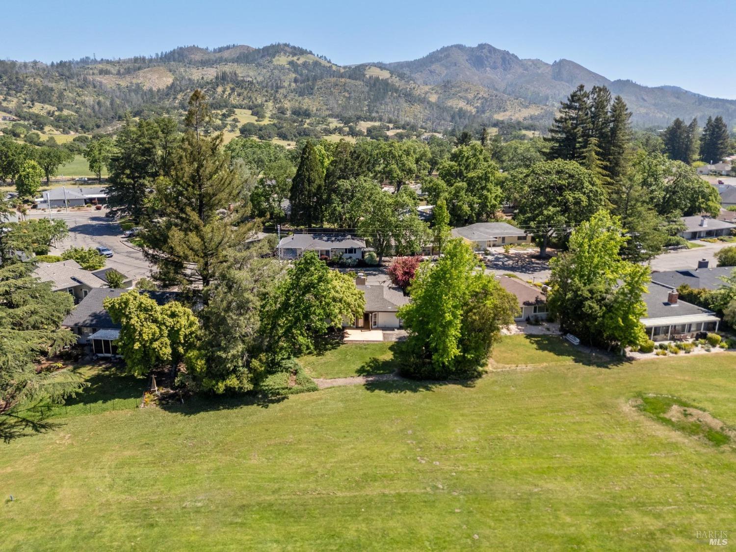 Detail Gallery Image 31 of 44 For 6620 Fairfield Dr, Santa Rosa,  CA 95409 - 3 Beds | 2 Baths