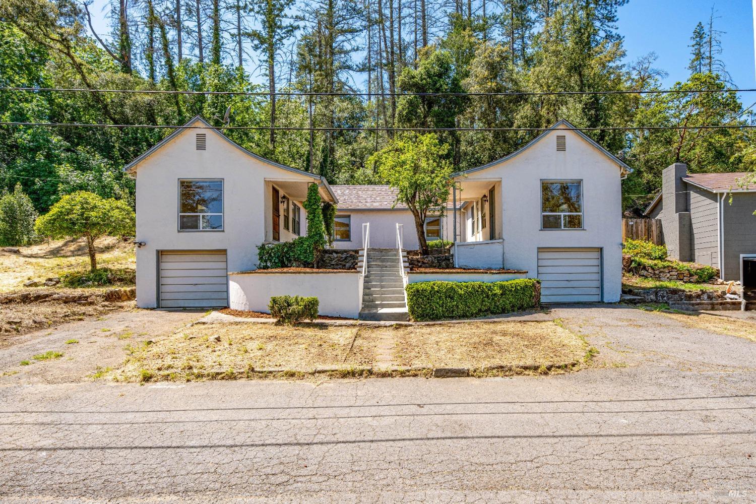 Detail Gallery Image 2 of 14 For 395 Circle Dr, Angwin,  CA 94508 - – Beds | – Baths