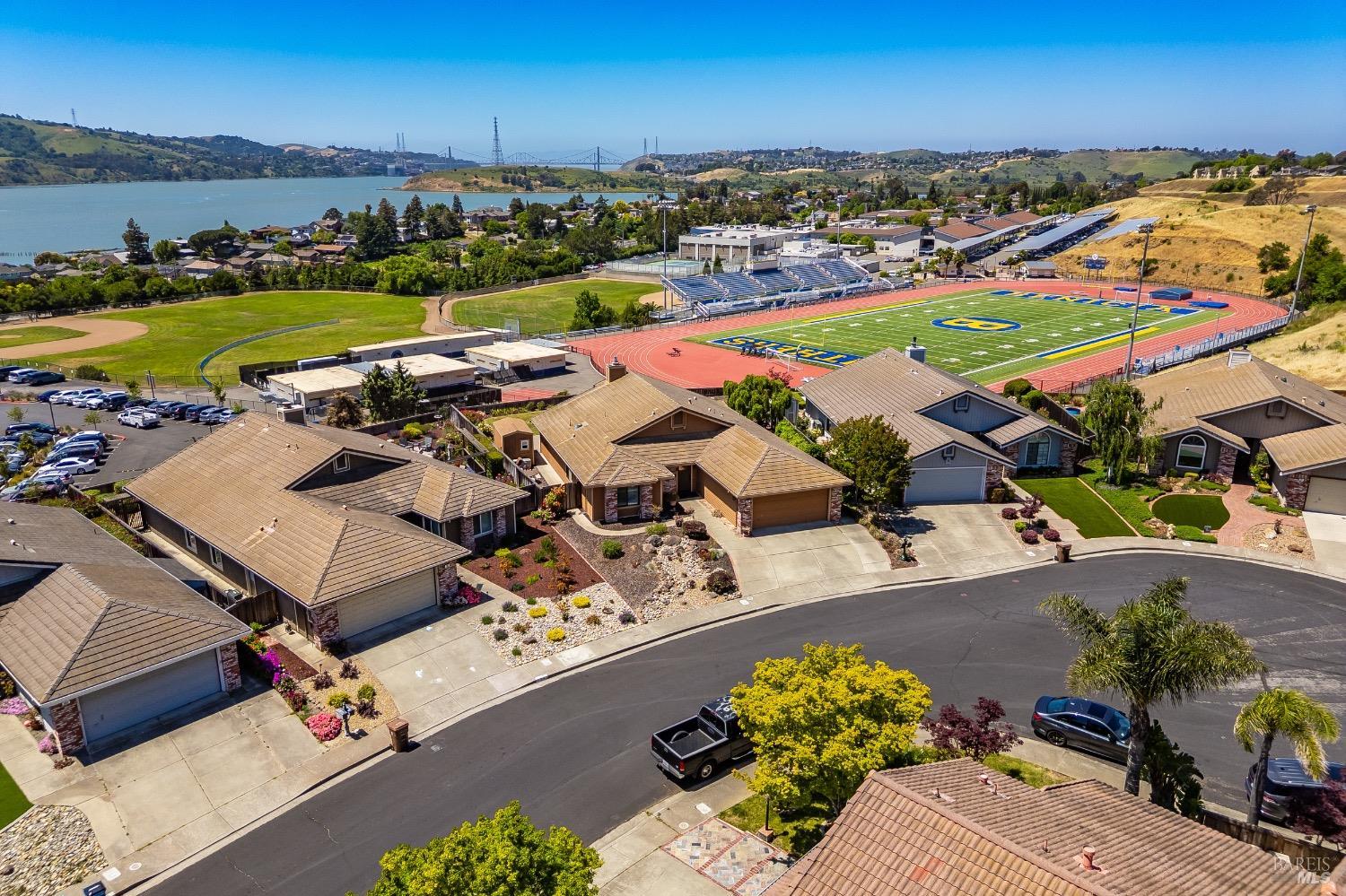 Detail Gallery Image 26 of 62 For 844 Corrigan Ct, Benicia,  CA 94510 - 3 Beds | 2 Baths