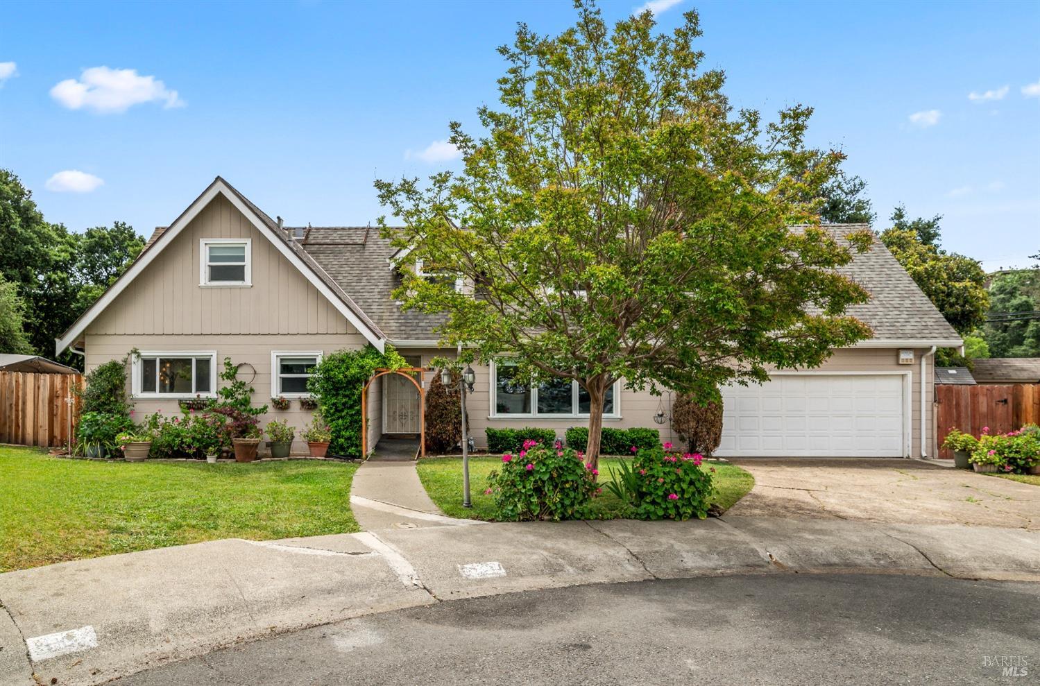 Del Mar Court, Vallejo, California image 1