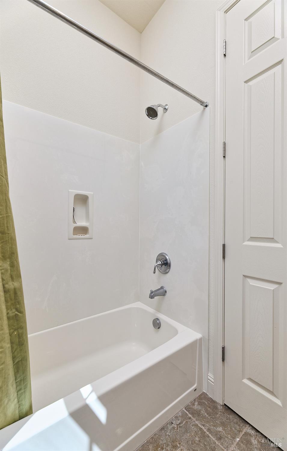 Detail Gallery Image 29 of 35 For 421 Redmont Ln, Rio Vista,  CA 94571 - 2 Beds | 2/1 Baths