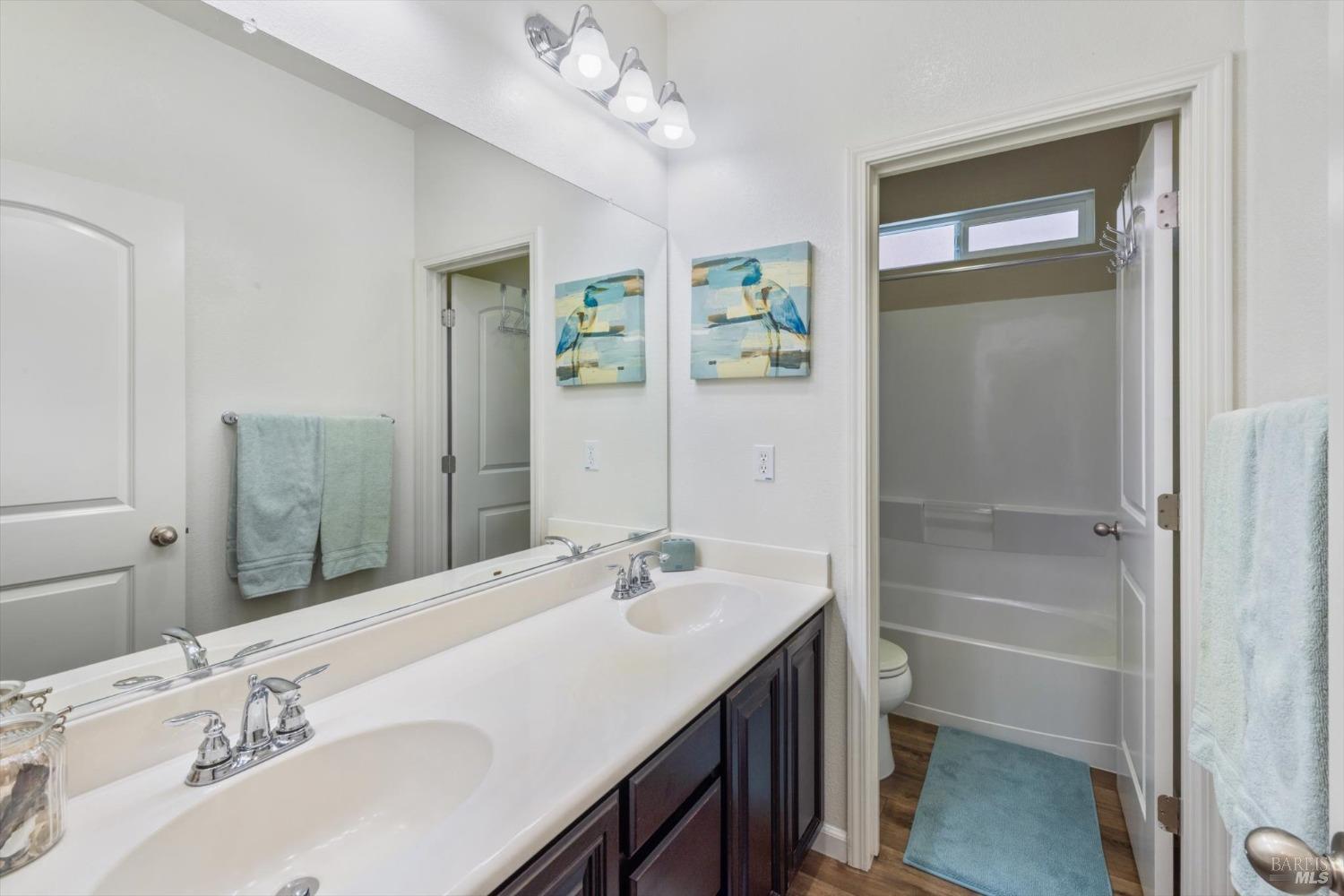 Detail Gallery Image 46 of 56 For 2085 Newcastle Dr, Vacaville,  CA 95687 - 4 Beds | 3 Baths