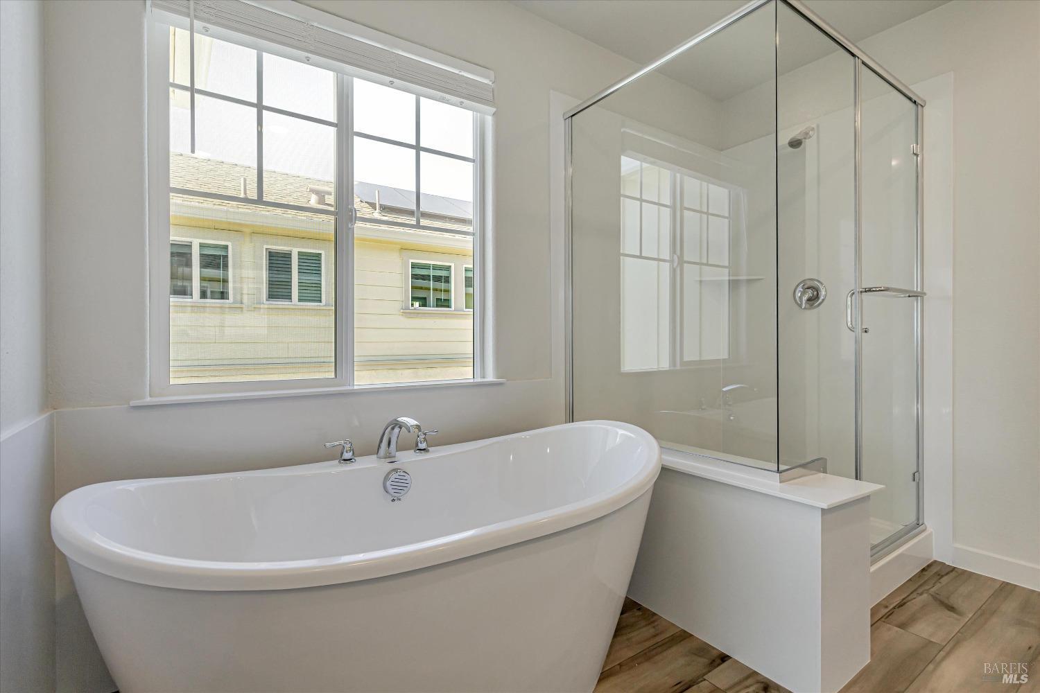 Detail Gallery Image 5 of 12 For 117 Clownfish St, Suisun City,  CA 94585 - 3 Beds | 2/1 Baths