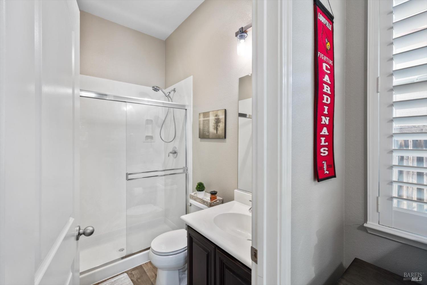 Detail Gallery Image 27 of 56 For 2085 Newcastle Dr, Vacaville,  CA 95687 - 4 Beds | 3 Baths