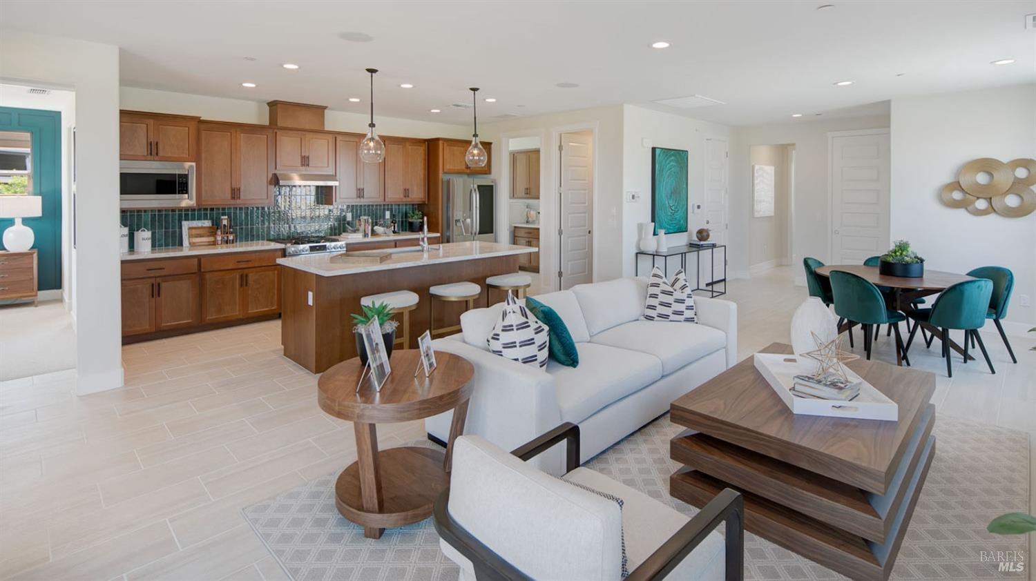 Detail Gallery Image 13 of 79 For 2546 Hopskotch St, Rio Vista,  CA 94571 - 2 Beds | 2 Baths
