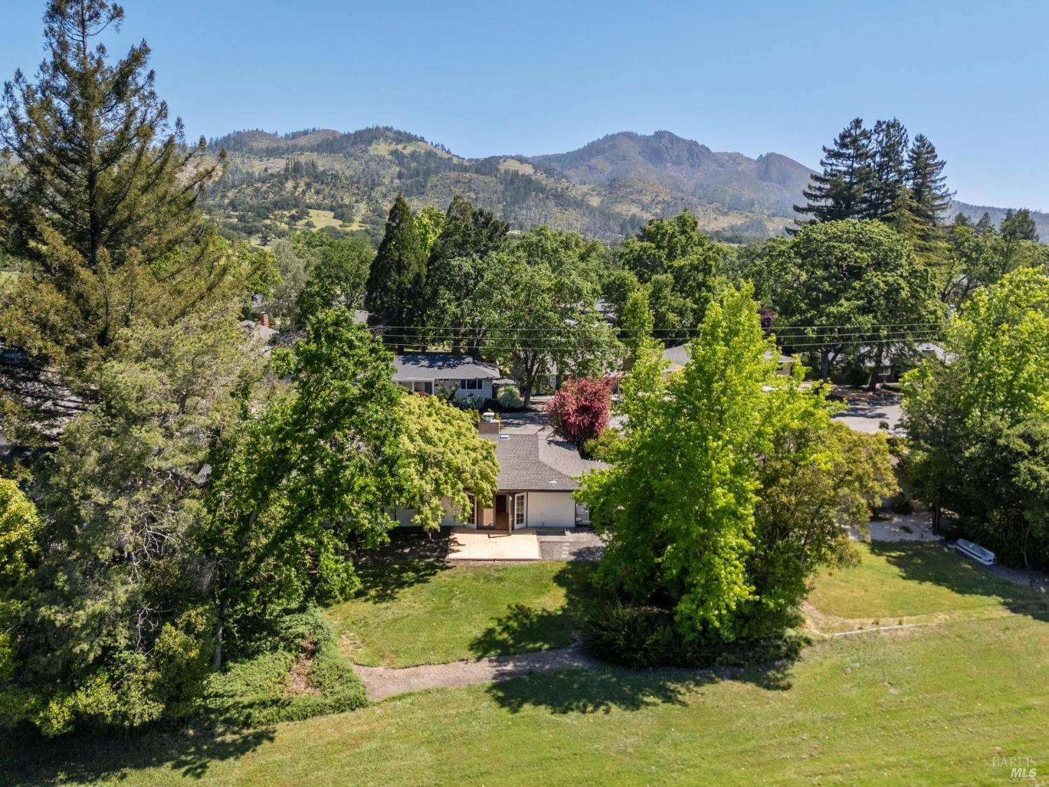 Detail Gallery Image 34 of 44 For 6620 Fairfield Dr, Santa Rosa,  CA 95409 - 3 Beds | 2 Baths