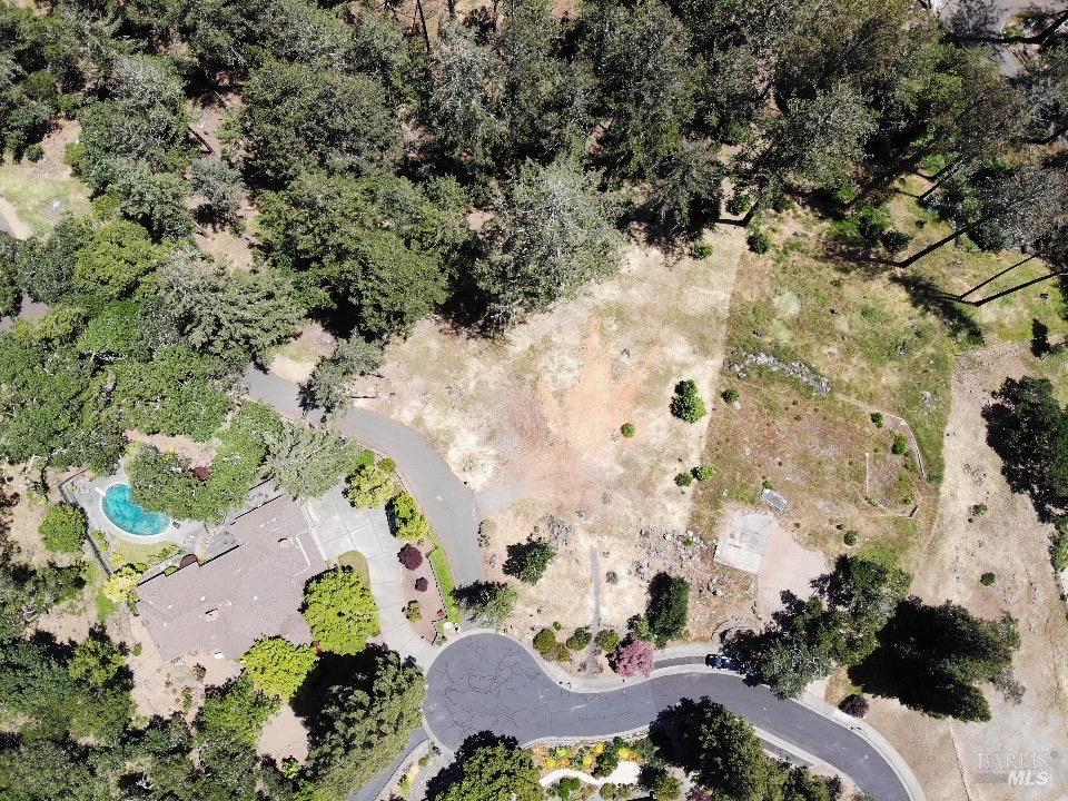 Detail Gallery Image 7 of 19 For 3829 Moss Hollow Ct, Santa Rosa,  CA 95404 - – Beds | – Baths