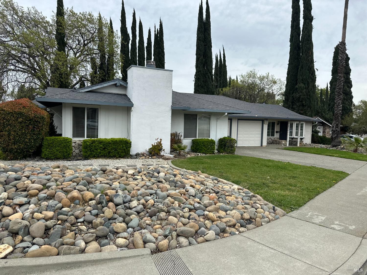 Detail Gallery Image 1 of 1 For 341 Alamo Dr, Vacaville,  CA 95688 - – Beds | – Baths