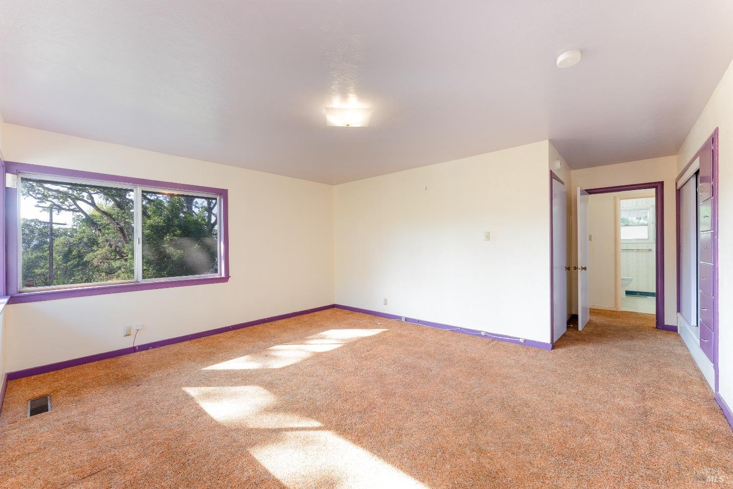 Detail Gallery Image 16 of 36 For 1851 Ridge Rd, Ukiah,  CA 95482 - 3 Beds | 3 Baths
