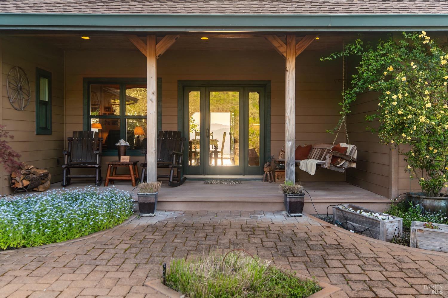 Detail Gallery Image 7 of 64 For 2389 Twining Rd, Talmage,  CA 95481 - 3 Beds | 2/1 Baths