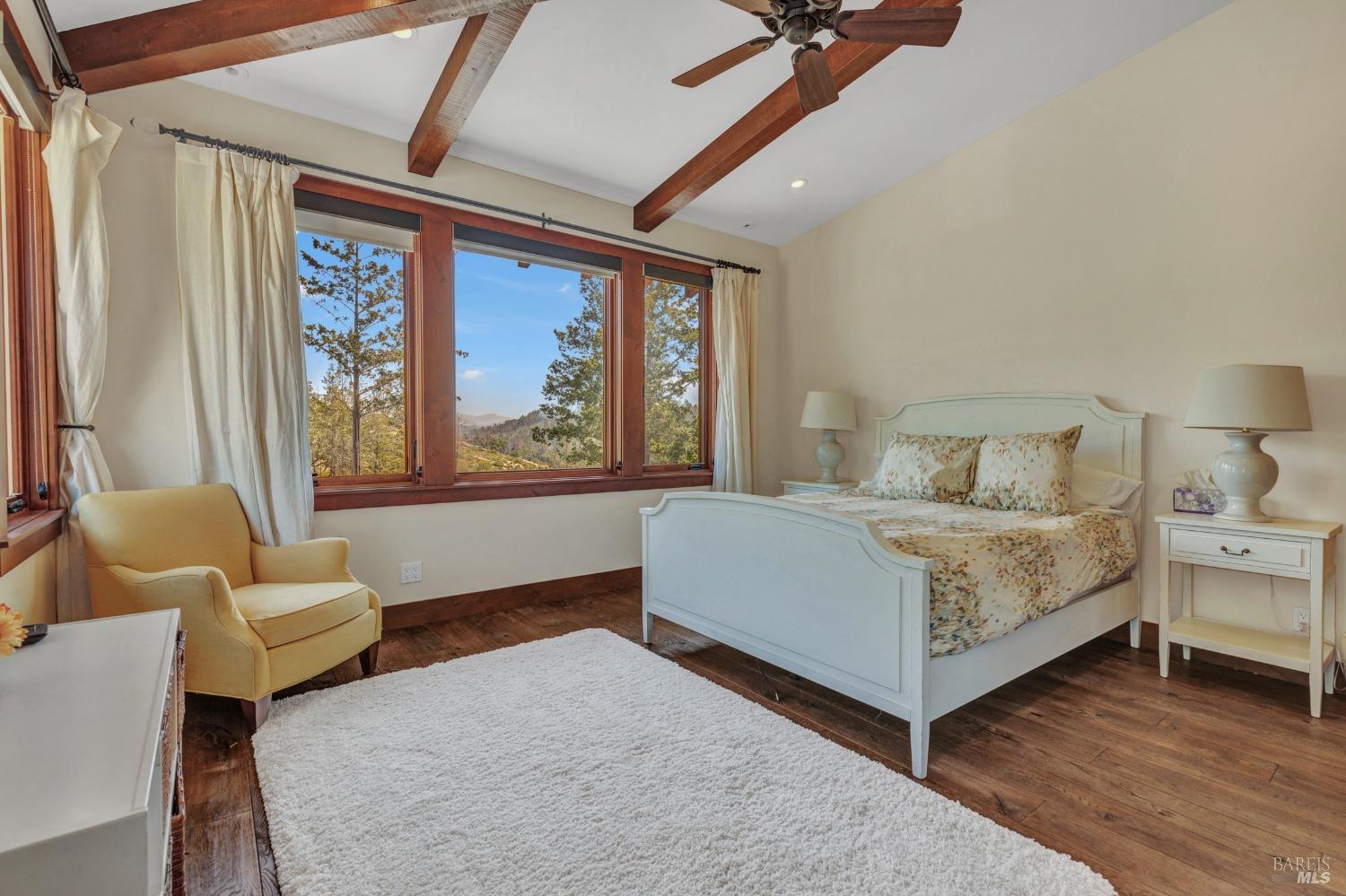 Detail Gallery Image 33 of 87 For 550 Meadowood Ln, Saint Helena,  CA 94574 - 6 Beds | 6 Baths