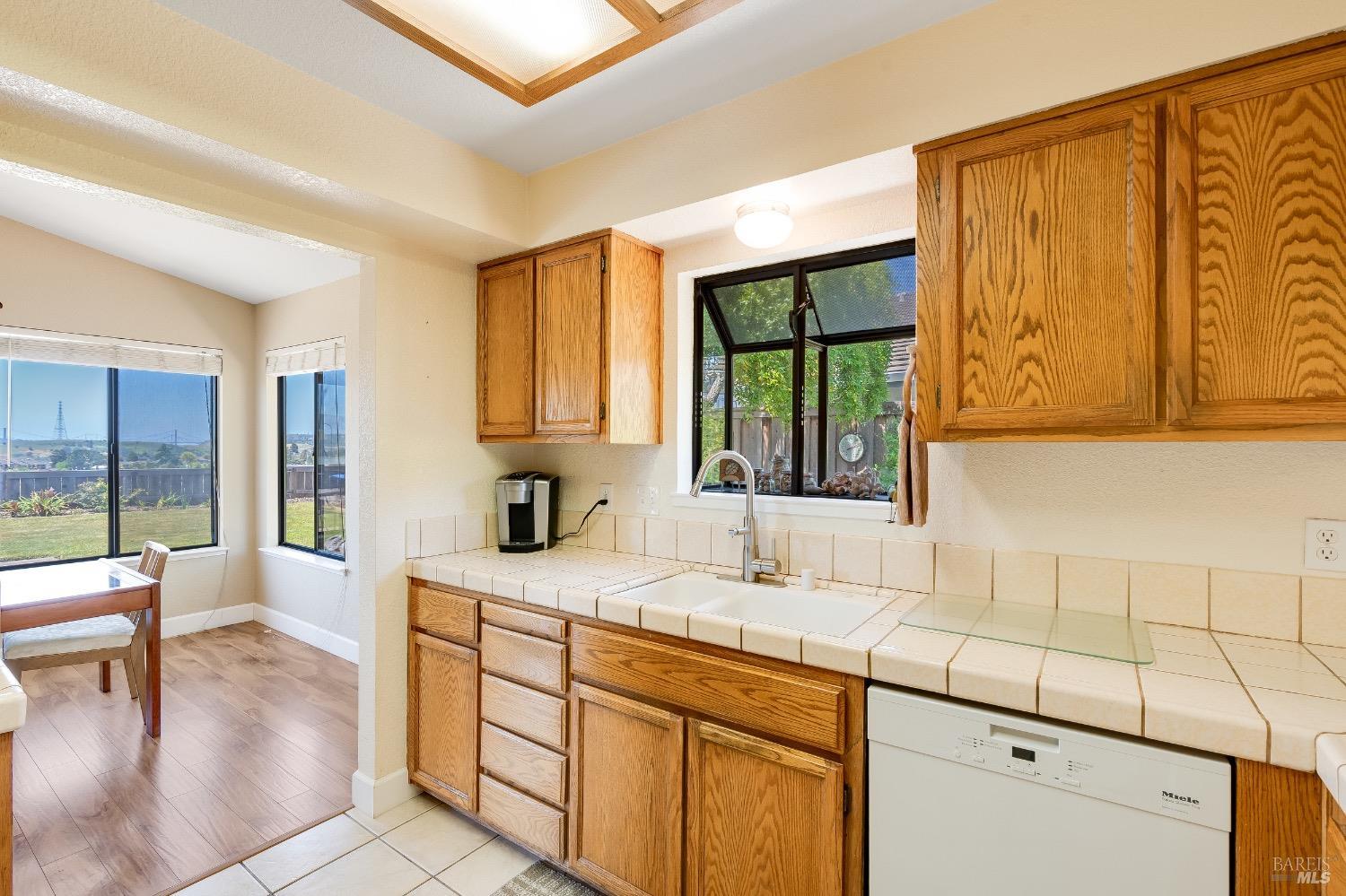 Detail Gallery Image 44 of 62 For 844 Corrigan Ct, Benicia,  CA 94510 - 3 Beds | 2 Baths