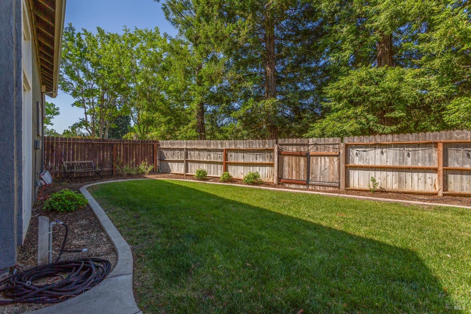 Detail Gallery Image 45 of 57 For 1025 Fallen Leaf Pl, Vacaville,  CA 95687 - 5 Beds | 3 Baths