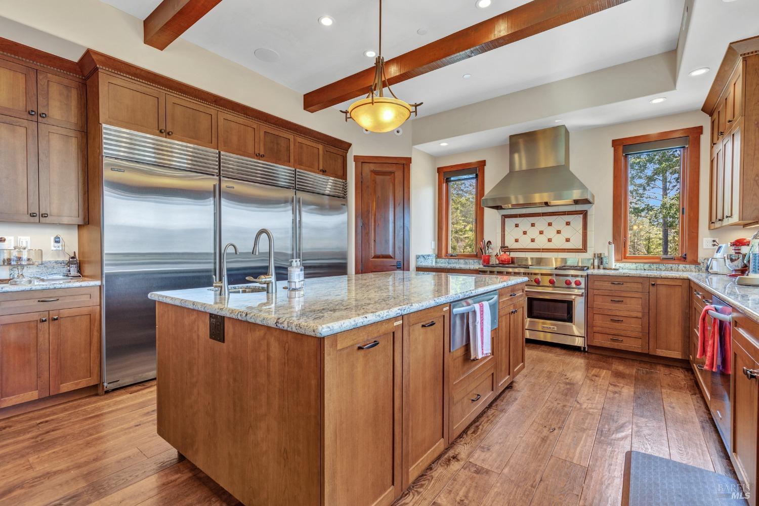 Detail Gallery Image 12 of 87 For 550 Meadowood Ln, Saint Helena,  CA 94574 - 6 Beds | 6 Baths