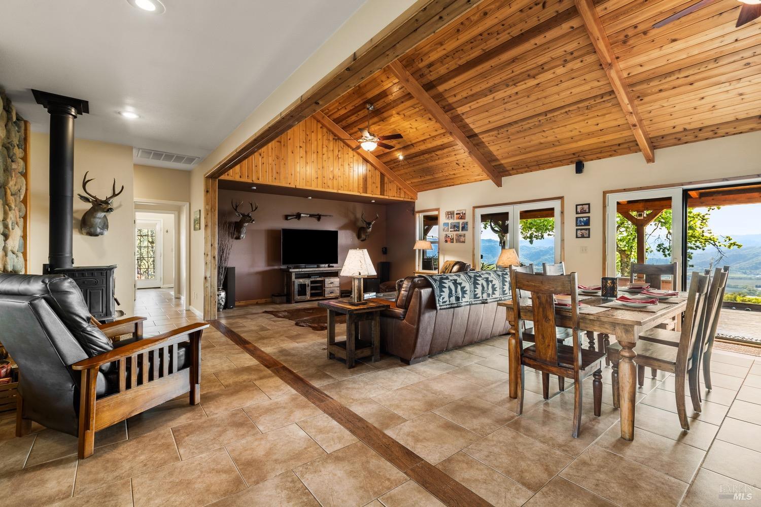 Detail Gallery Image 8 of 64 For 2389 Twining Rd, Talmage,  CA 95481 - 3 Beds | 2/1 Baths