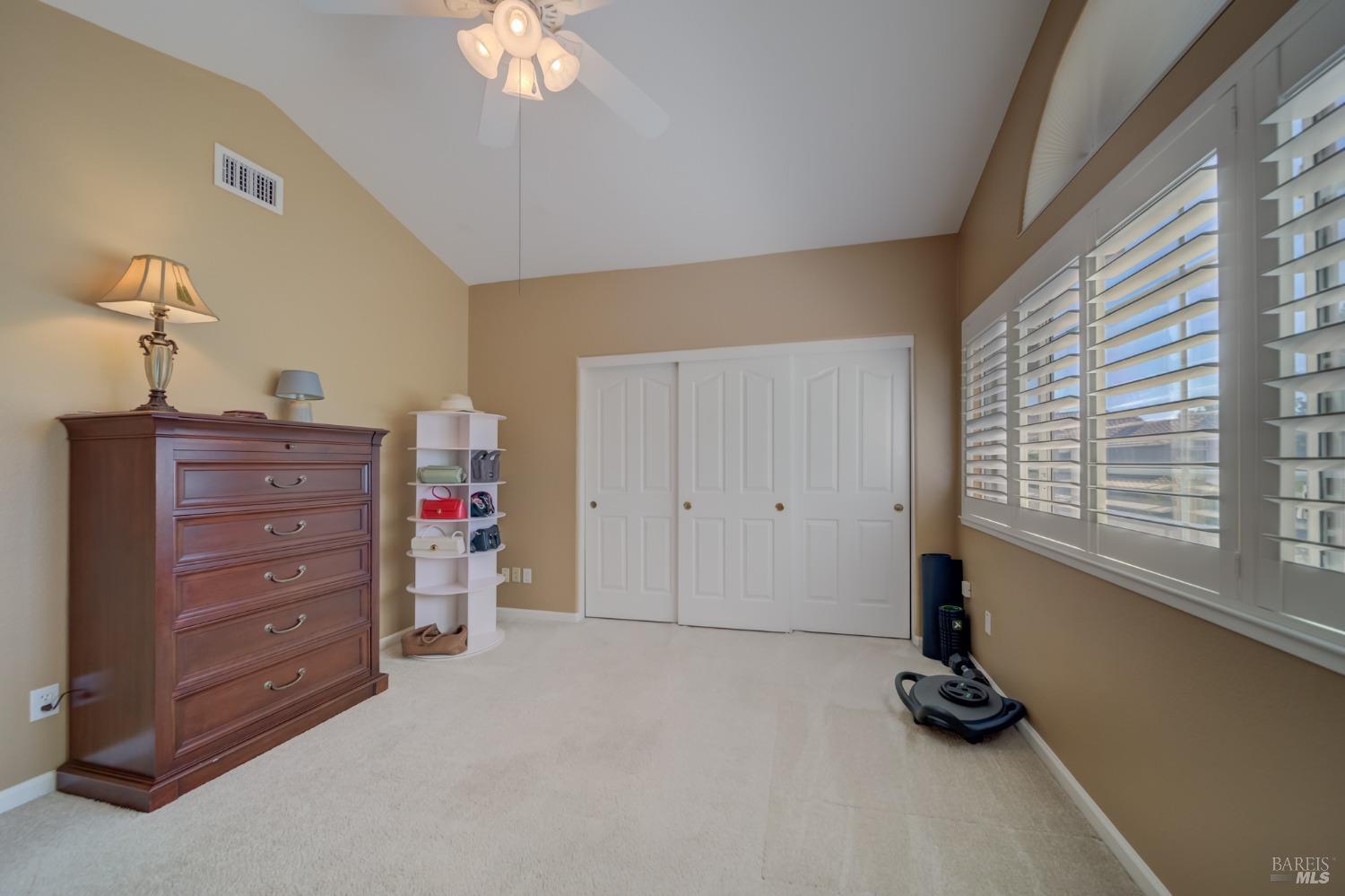 Detail Gallery Image 29 of 57 For 1025 Fallen Leaf Pl, Vacaville,  CA 95687 - 5 Beds | 3 Baths