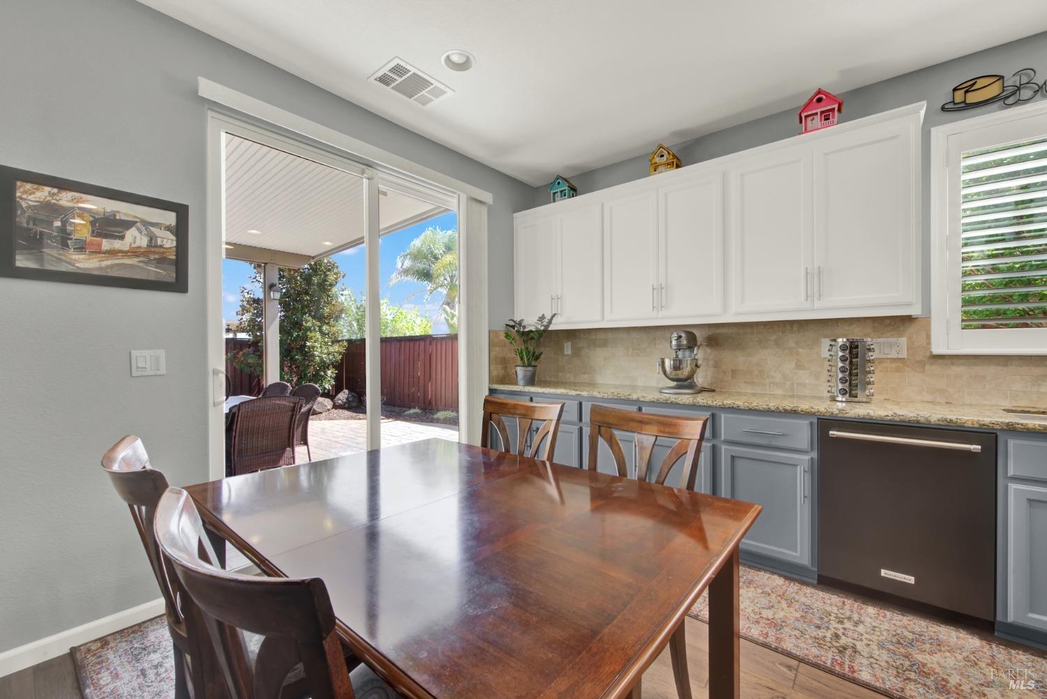 Detail Gallery Image 35 of 78 For 1870 Beacon Falls Way, Fairfield,  CA 94533 - 4 Beds | 3 Baths