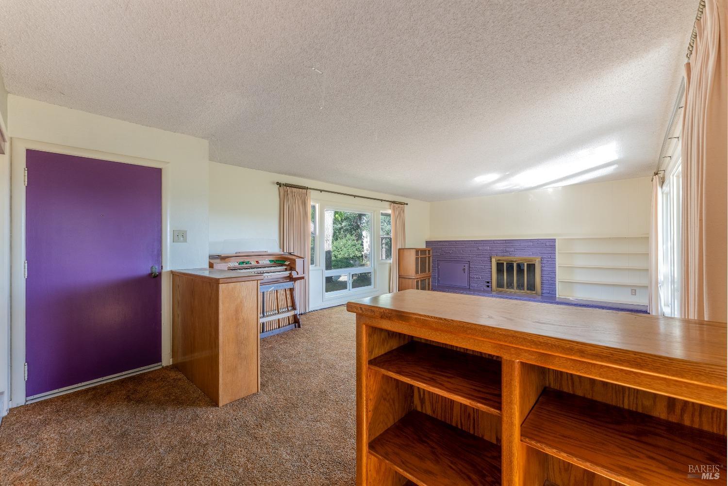 Detail Gallery Image 7 of 36 For 1851 Ridge Rd, Ukiah,  CA 95482 - 3 Beds | 3 Baths