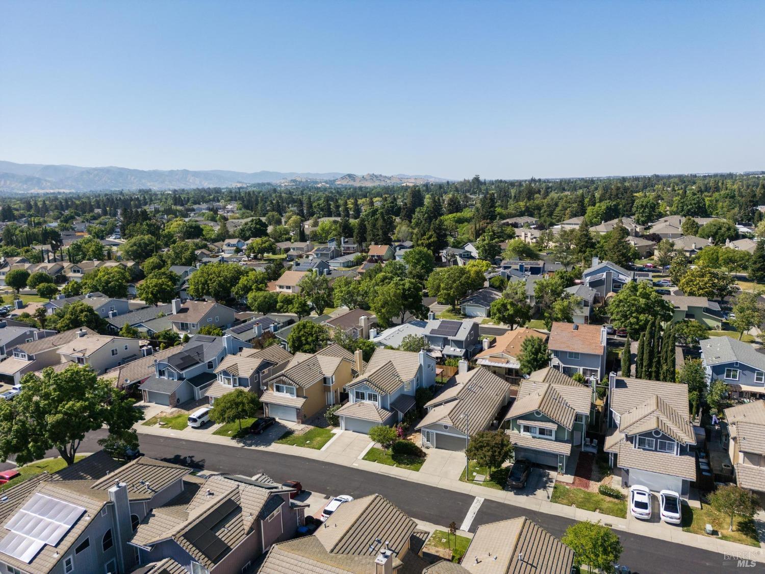Detail Gallery Image 40 of 42 For 115 American Way, Vacaville,  CA 95687 - 3 Beds | 2/1 Baths