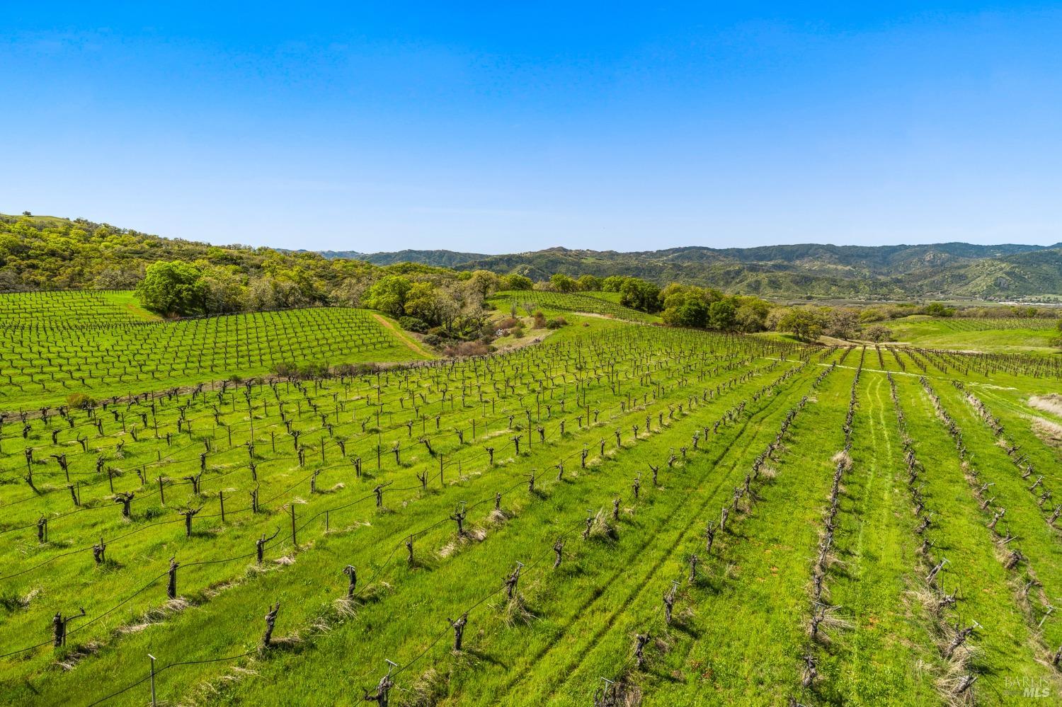 Detail Gallery Image 13 of 48 For 5155 Mill Creek Rd, Talmage,  CA 95481 - 4 Beds | 2 Baths