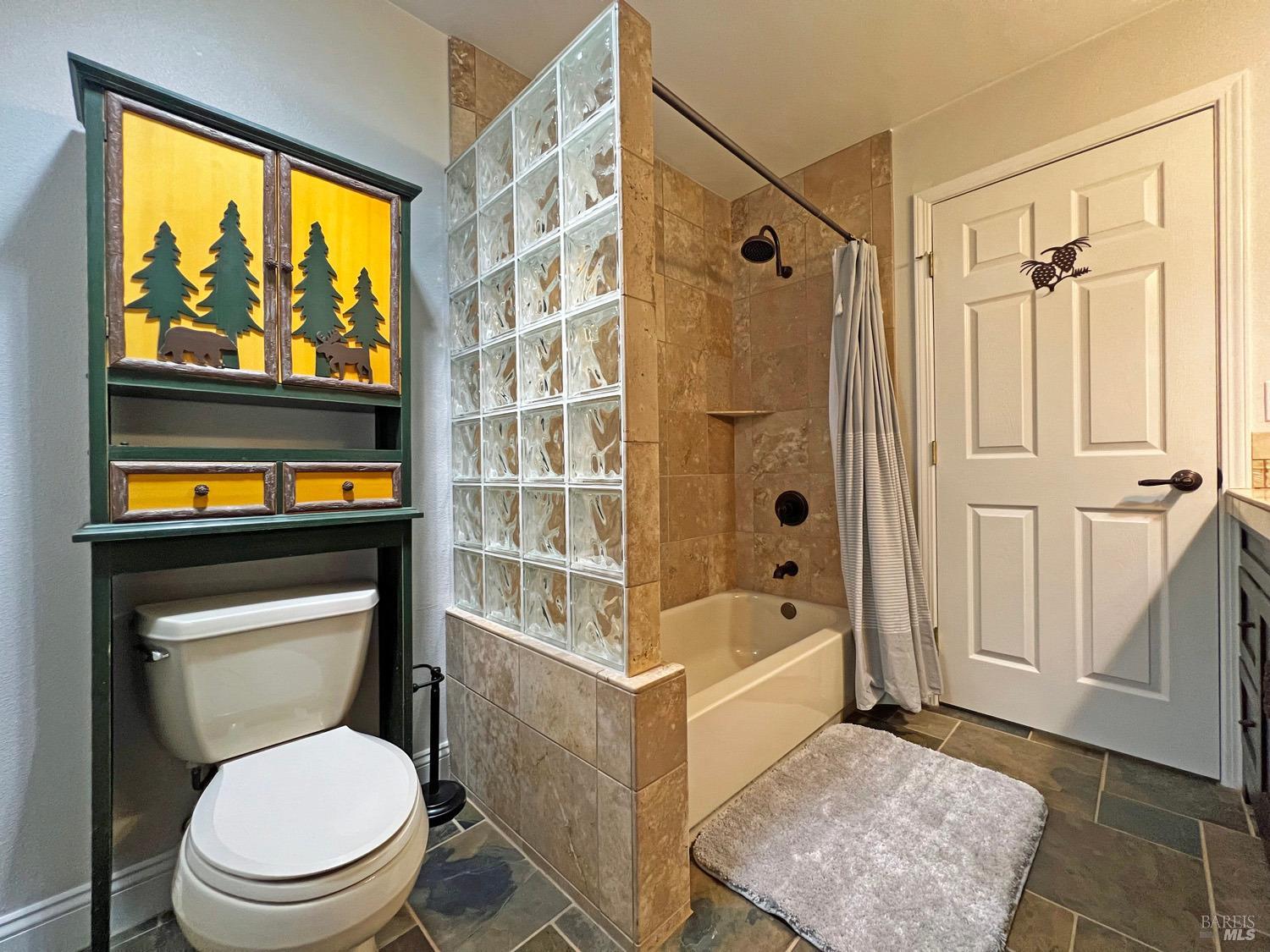Detail Gallery Image 25 of 46 For 3320 Booth Way, Potter Valley,  CA 95469 - 3 Beds | 2 Baths
