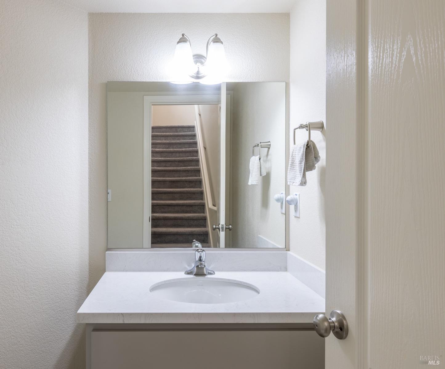 Detail Gallery Image 26 of 31 For 1434 Heather Dr, Santa Rosa,  CA 95401 - 3 Beds | 2/1 Baths
