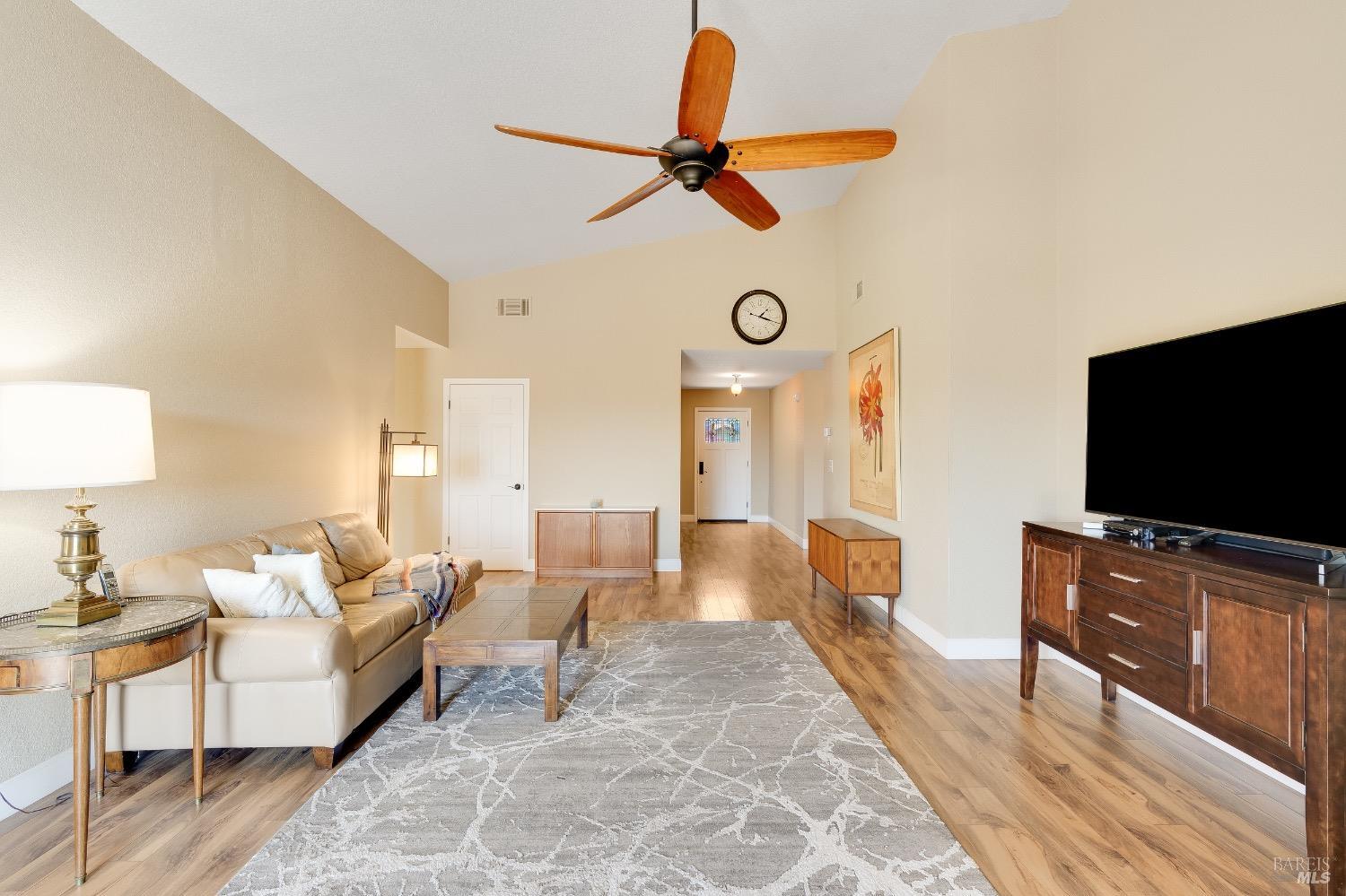 Detail Gallery Image 39 of 62 For 844 Corrigan Ct, Benicia,  CA 94510 - 3 Beds | 2 Baths