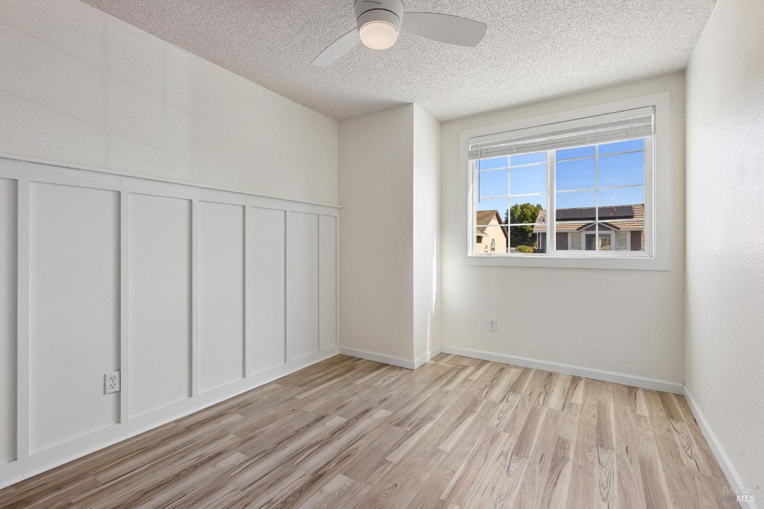 Detail Gallery Image 18 of 42 For 115 American Way, Vacaville,  CA 95687 - 3 Beds | 2/1 Baths