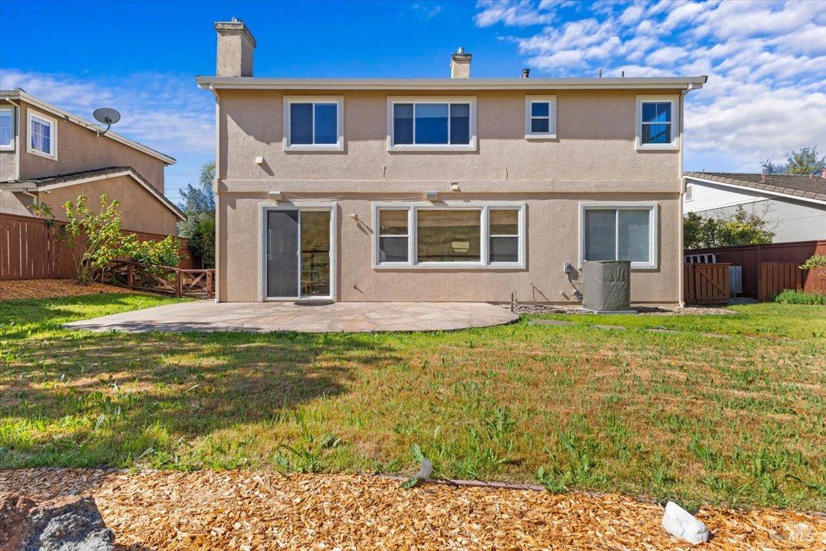 Detail Gallery Image 36 of 52 For 278 Windsor Dr, Petaluma,  CA 94952 - 4 Beds | 3 Baths