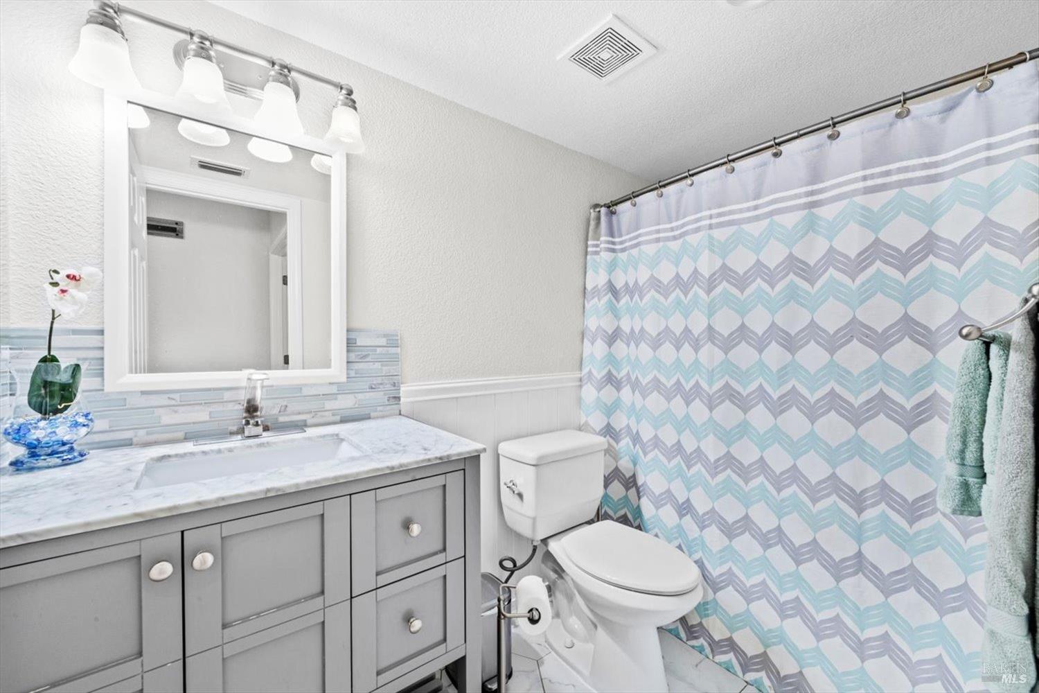 Detail Gallery Image 22 of 63 For 525 Boone Dr, Vacaville,  CA 95687 - 6 Beds | 3 Baths