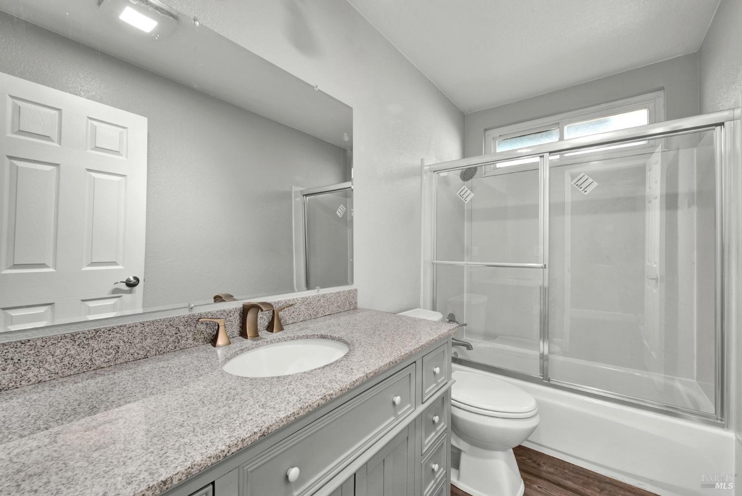 Detail Gallery Image 24 of 52 For 106 Ramsey Dr, Vacaville,  CA 95687 - 4 Beds | 2 Baths
