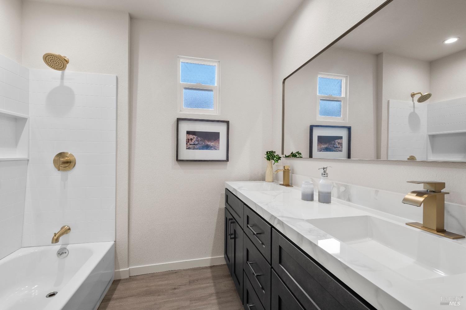 Detail Gallery Image 18 of 27 For Address Is Not Disclosed, Richmond,  CA 94801 - 2 Beds | 1 Baths