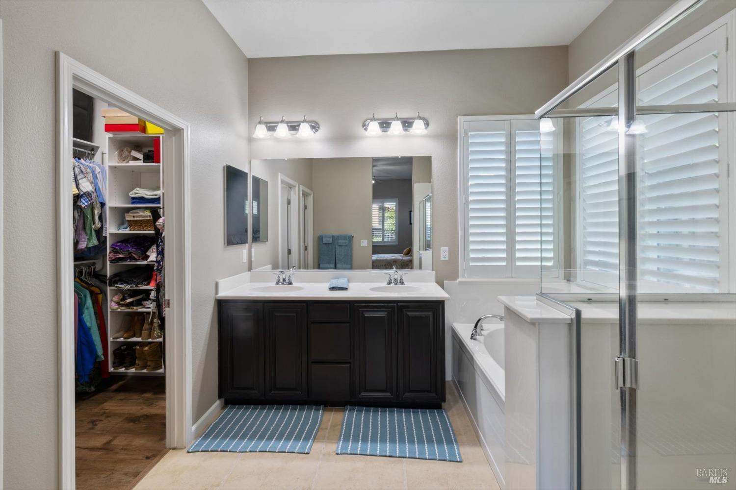 Detail Gallery Image 53 of 56 For 2085 Newcastle Dr, Vacaville,  CA 95687 - 4 Beds | 3 Baths