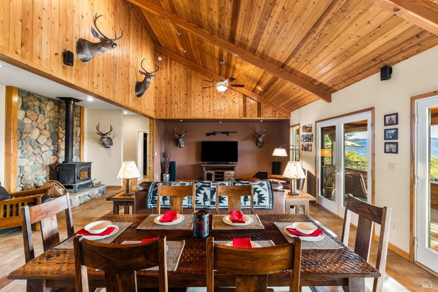 Detail Gallery Image 14 of 64 For 2389 Twining Rd, Talmage,  CA 95481 - 3 Beds | 2/1 Baths