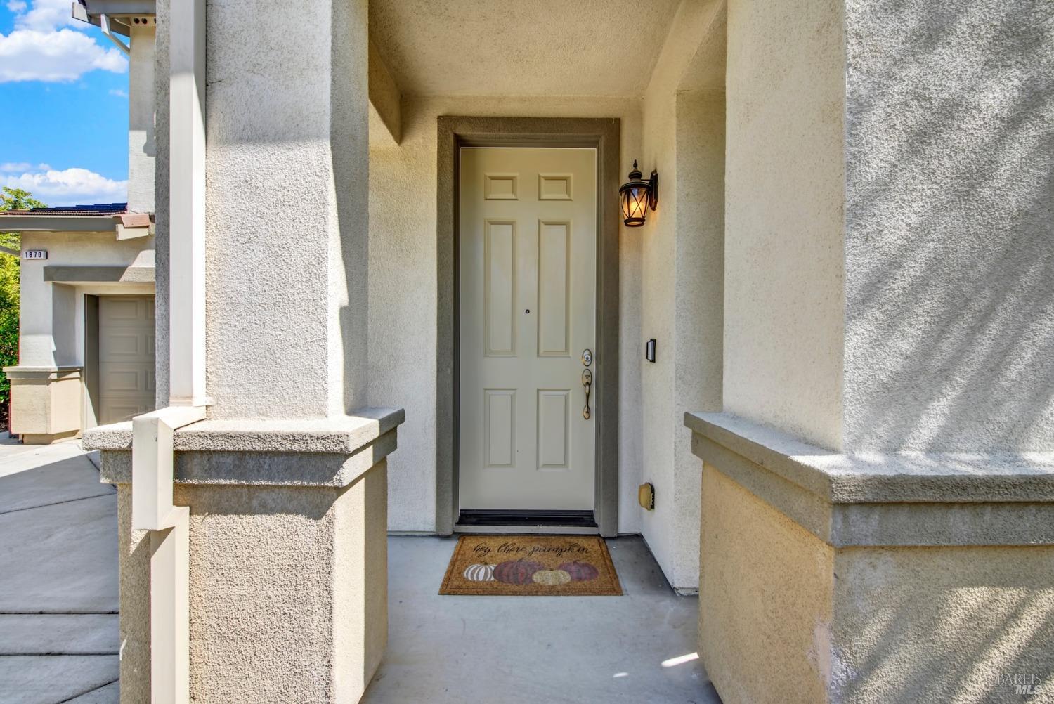 Detail Gallery Image 15 of 78 For 1870 Beacon Falls Way, Fairfield,  CA 94533 - 4 Beds | 3 Baths
