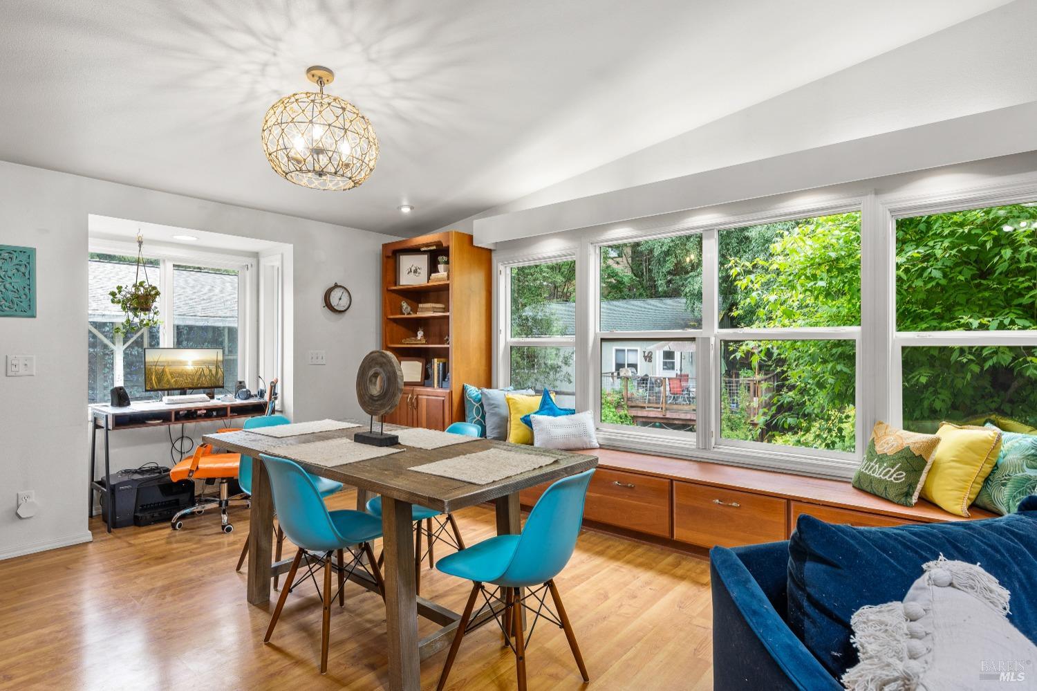 Detail Gallery Image 27 of 44 For 16635 Center Way, Guerneville,  CA 95446 - 3 Beds | 2/1 Baths