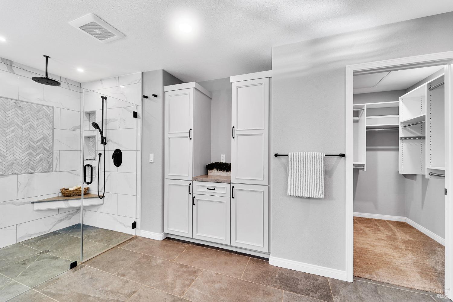 Detail Gallery Image 39 of 62 For 653 Robinson Way, Benicia,  CA 94510 - 5 Beds | 4 Baths