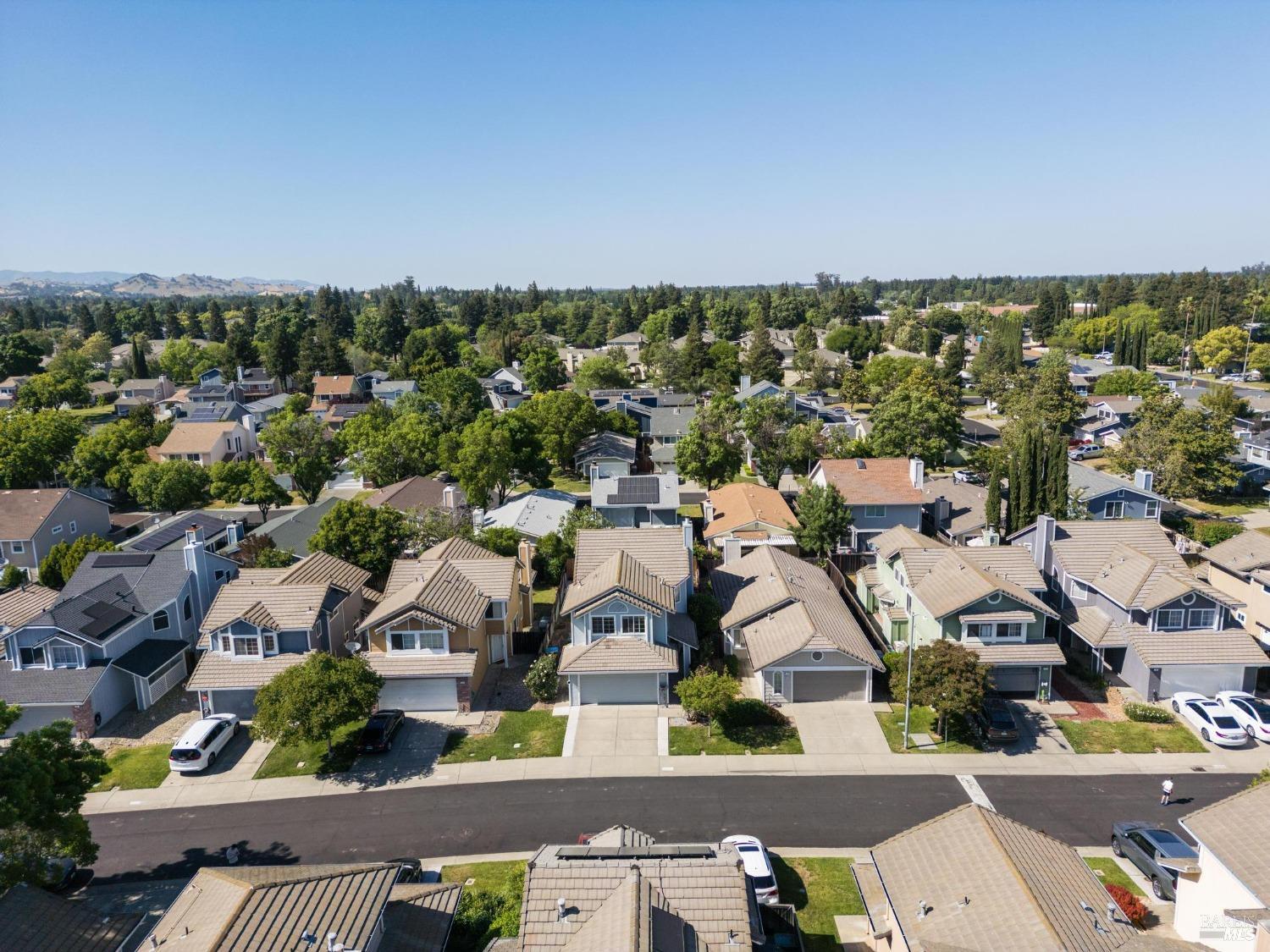 Detail Gallery Image 34 of 42 For 115 American Way, Vacaville,  CA 95687 - 3 Beds | 2/1 Baths