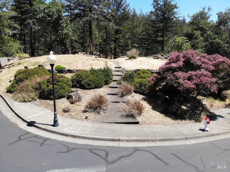 Detail Gallery Image 2 of 19 For 3829 Moss Hollow Ct, Santa Rosa,  CA 95404 - – Beds | – Baths