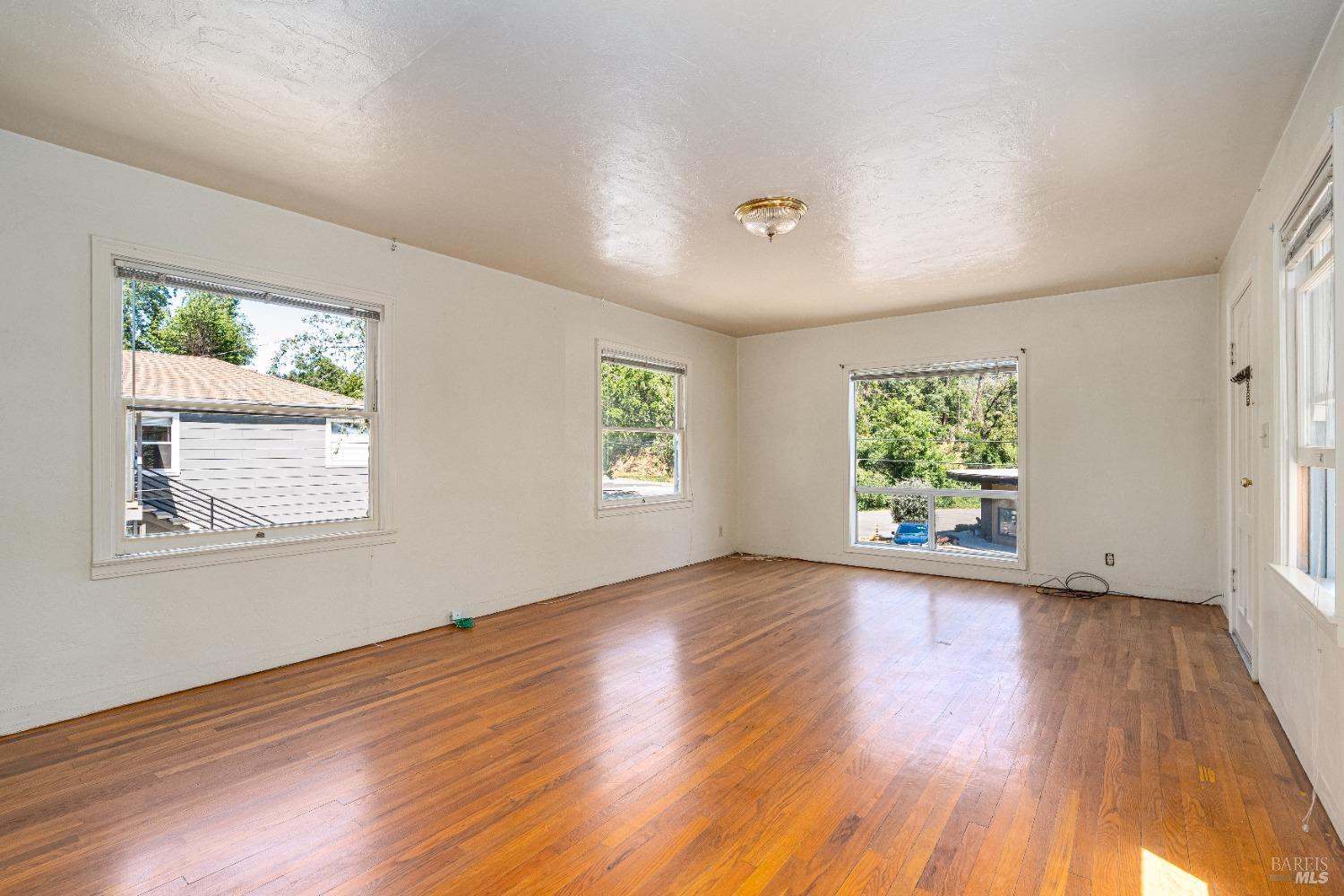 Detail Gallery Image 11 of 14 For 395 Circle Dr, Angwin,  CA 94508 - – Beds | – Baths