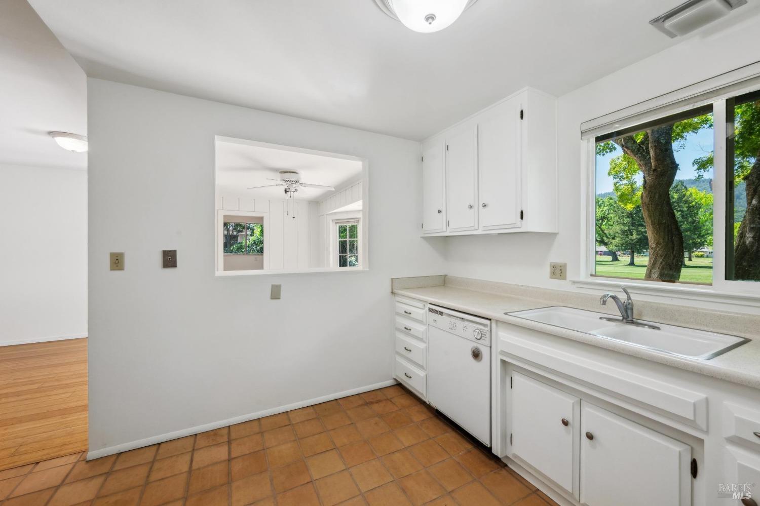 Detail Gallery Image 25 of 44 For 6620 Fairfield Dr, Santa Rosa,  CA 95409 - 3 Beds | 2 Baths