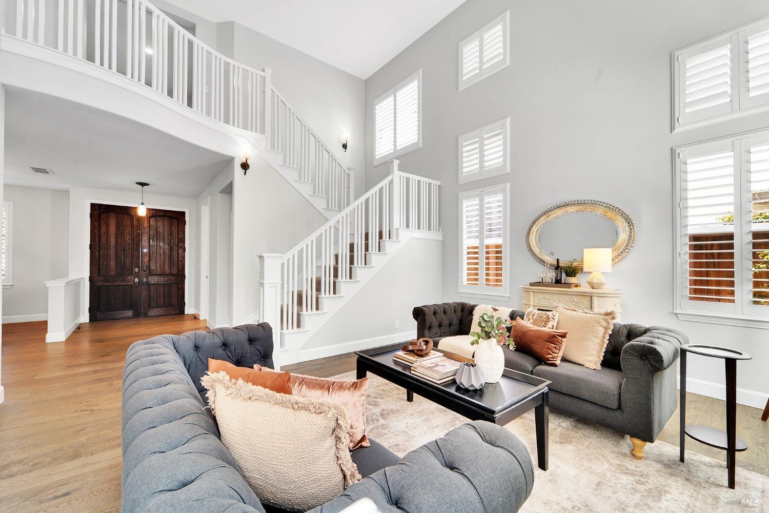 Detail Gallery Image 13 of 62 For 653 Robinson Way, Benicia,  CA 94510 - 5 Beds | 4 Baths