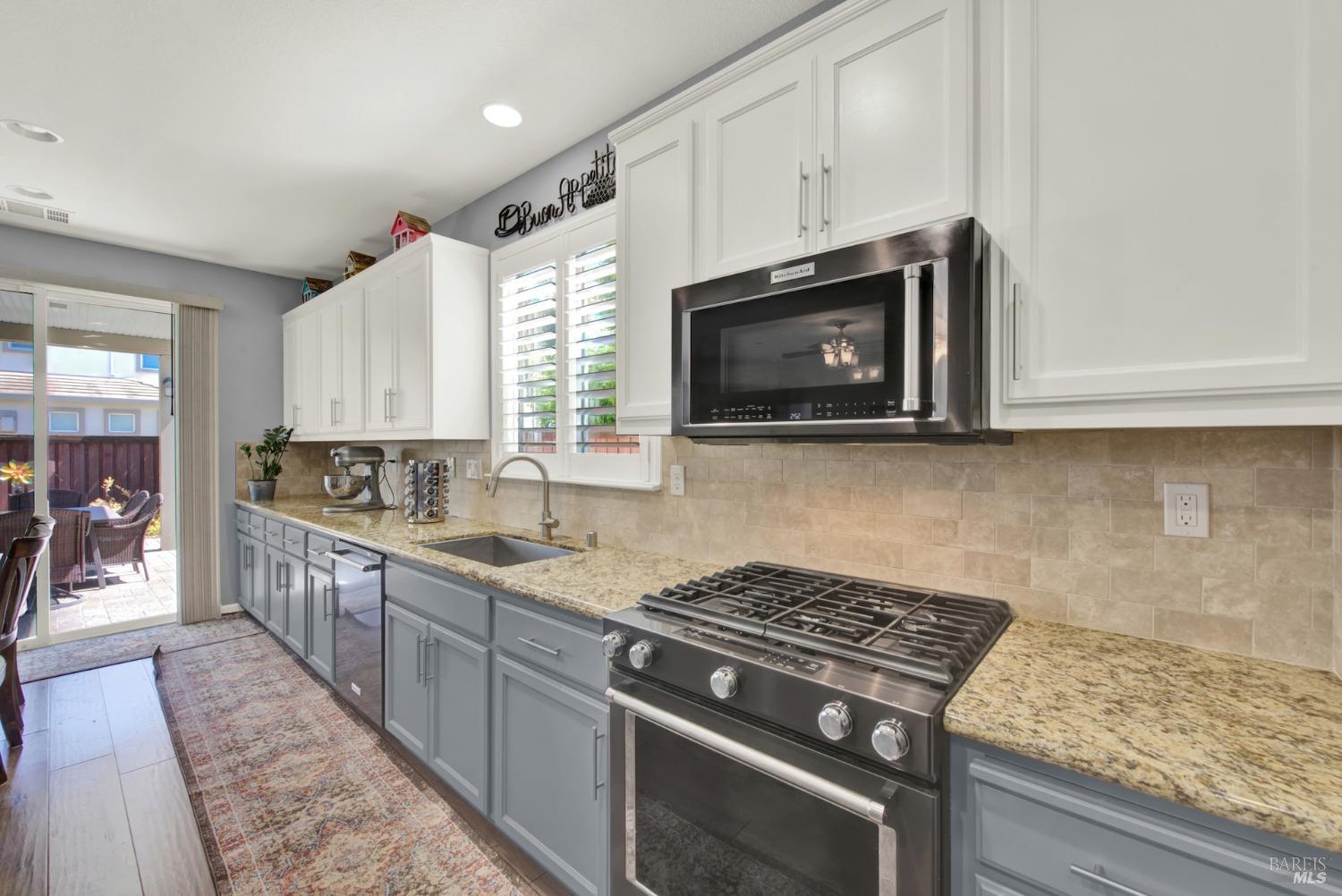 Detail Gallery Image 29 of 78 For 1870 Beacon Falls Way, Fairfield,  CA 94533 - 4 Beds | 3 Baths