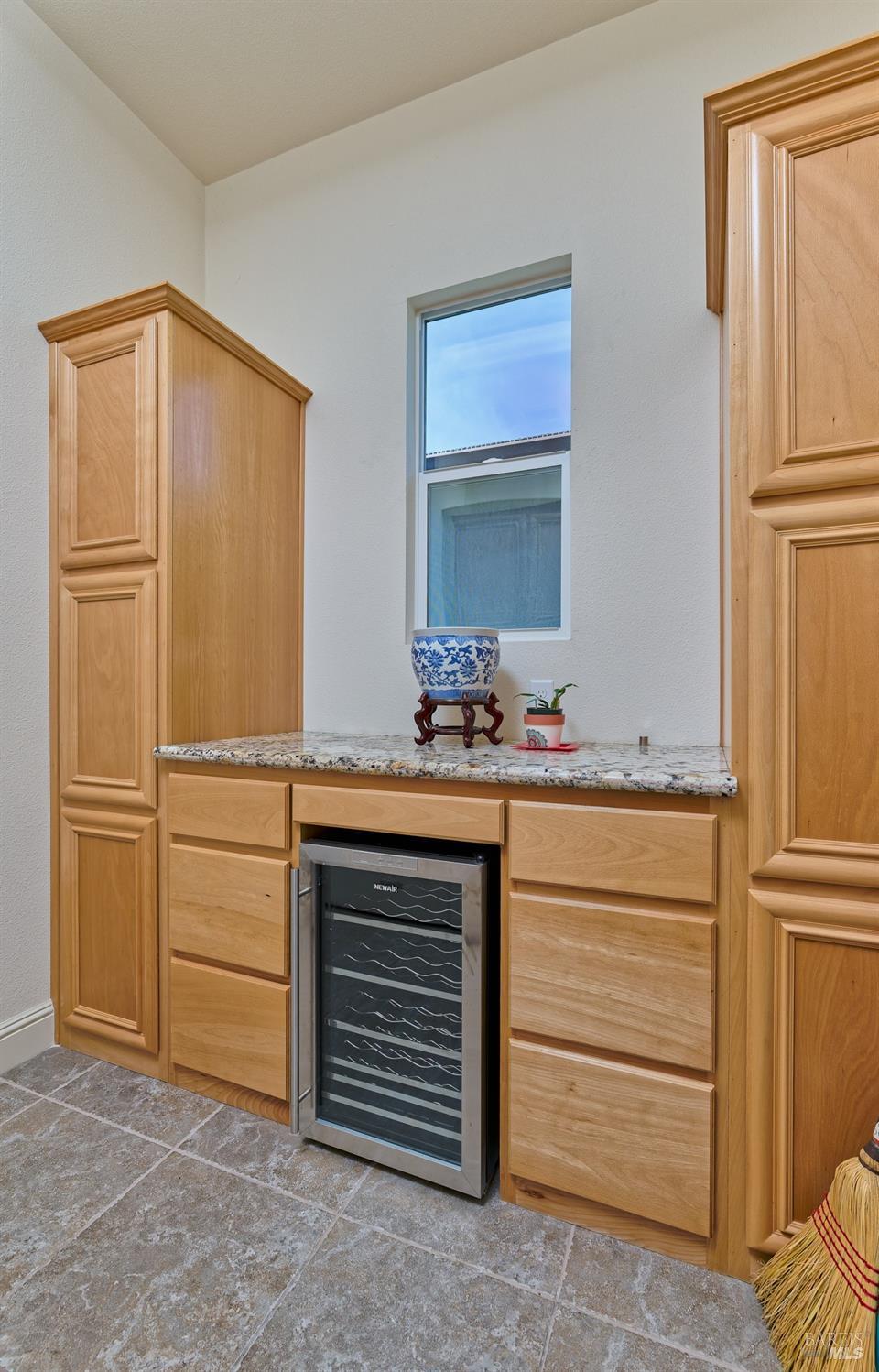 Detail Gallery Image 16 of 35 For 421 Redmont Ln, Rio Vista,  CA 94571 - 2 Beds | 2/1 Baths