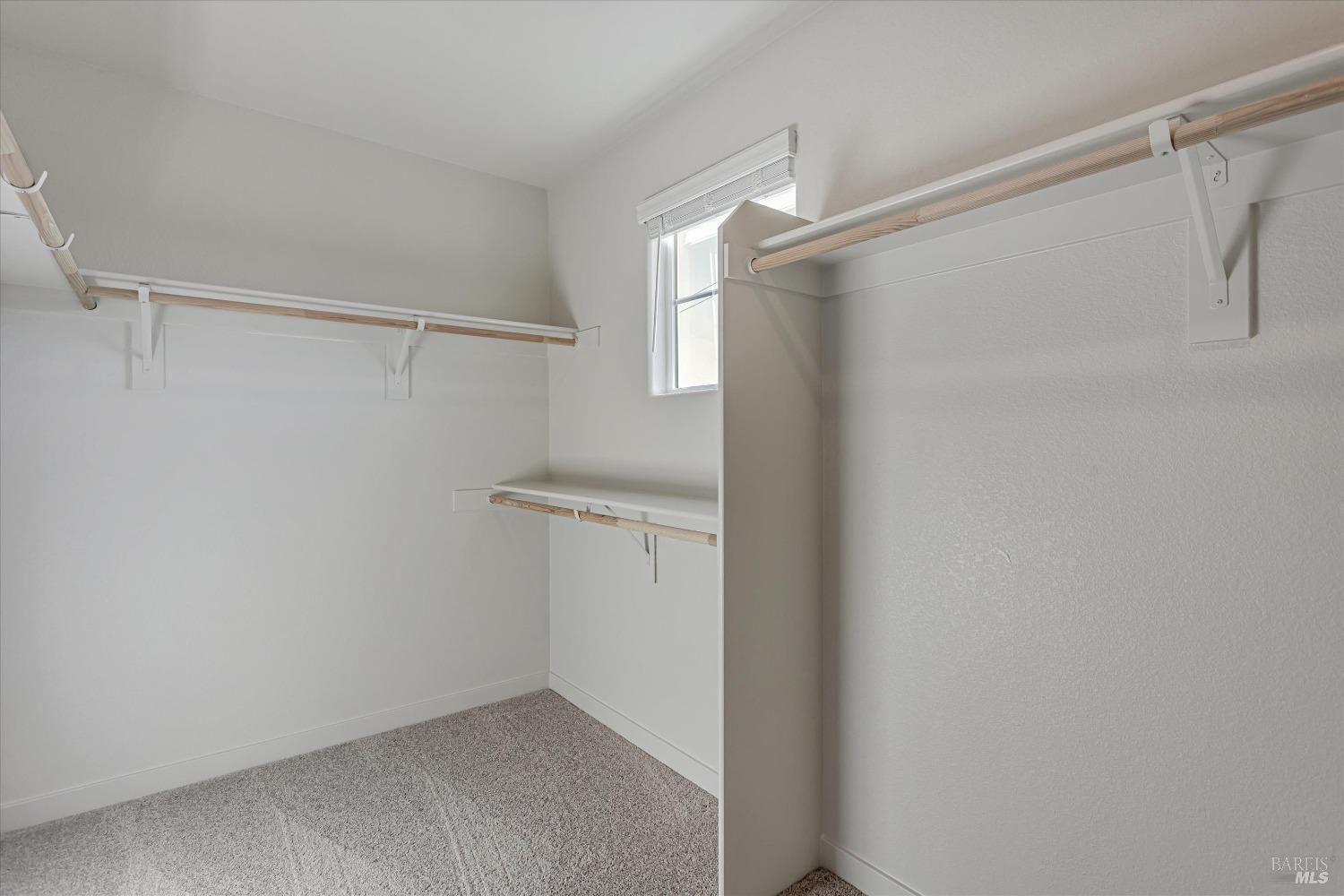 Detail Gallery Image 9 of 12 For 117 Clownfish St, Suisun City,  CA 94585 - 3 Beds | 2/1 Baths