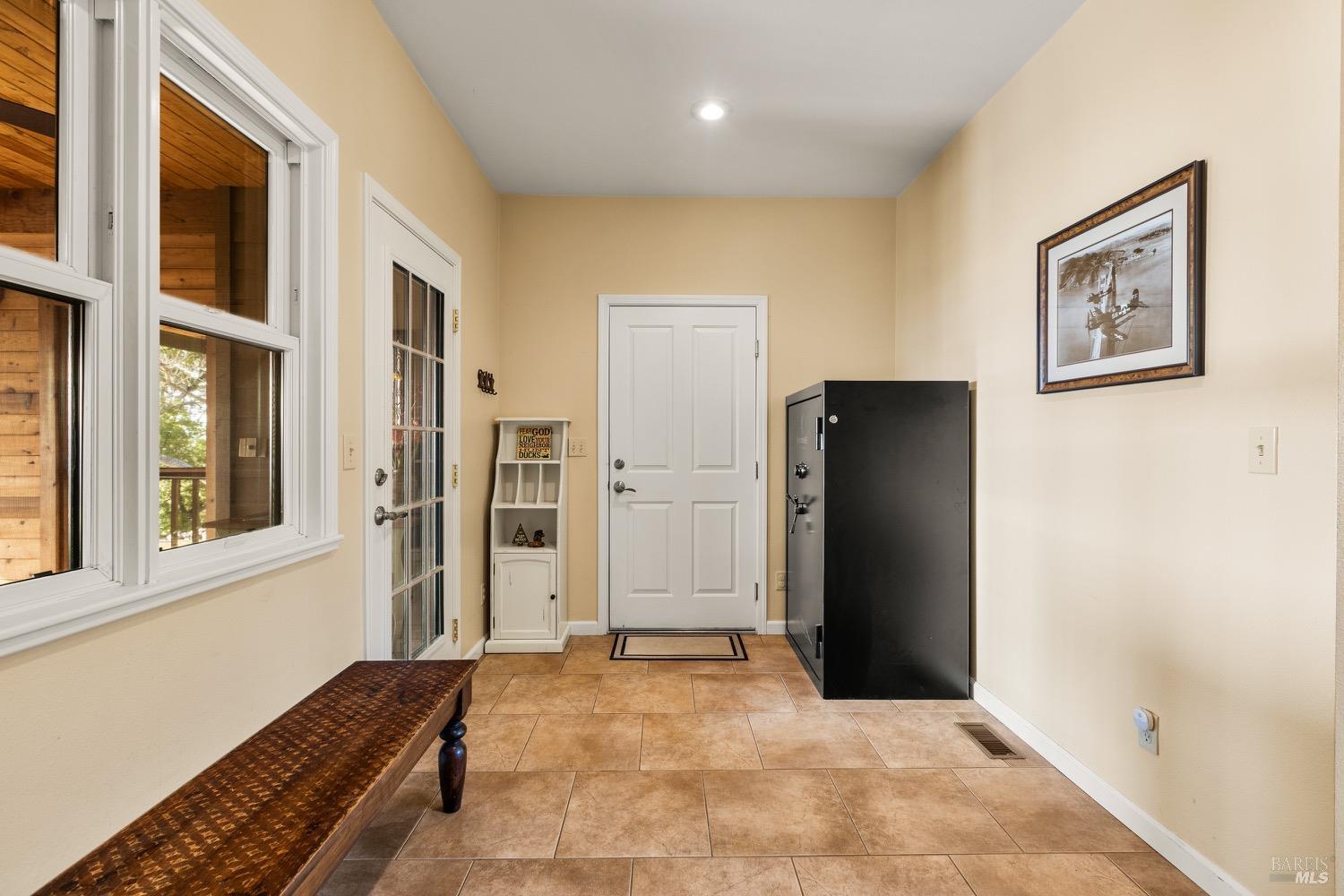 Detail Gallery Image 24 of 64 For 2389 Twining Rd, Talmage,  CA 95481 - 3 Beds | 2/1 Baths